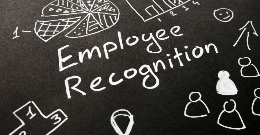 Employee Experience and Recognition in Distributed Work Models